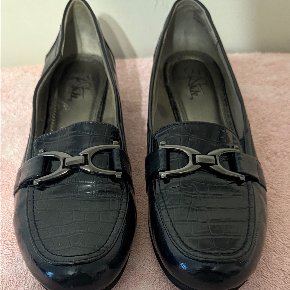 Elegant Black Loafers